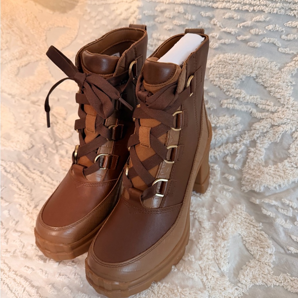 Sorel Brown Lace-Up Platform Boots #557 - Picture 7 of 9